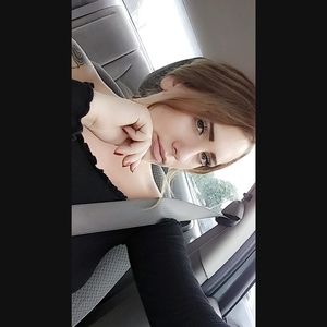 Meet your Posher, Karla